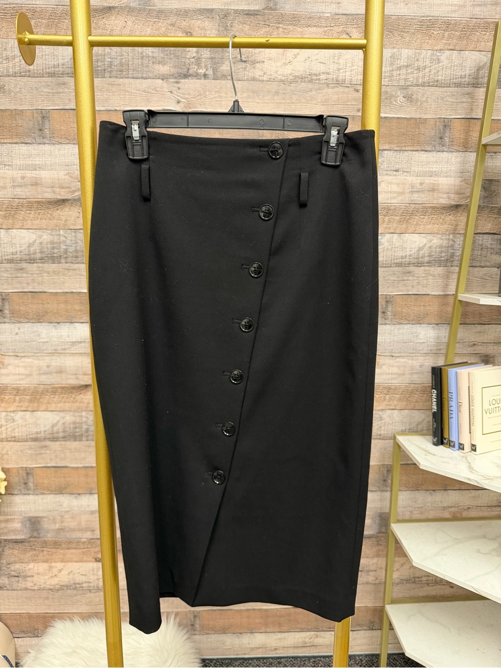 White House Black Market black bottom front wrap style skirt
